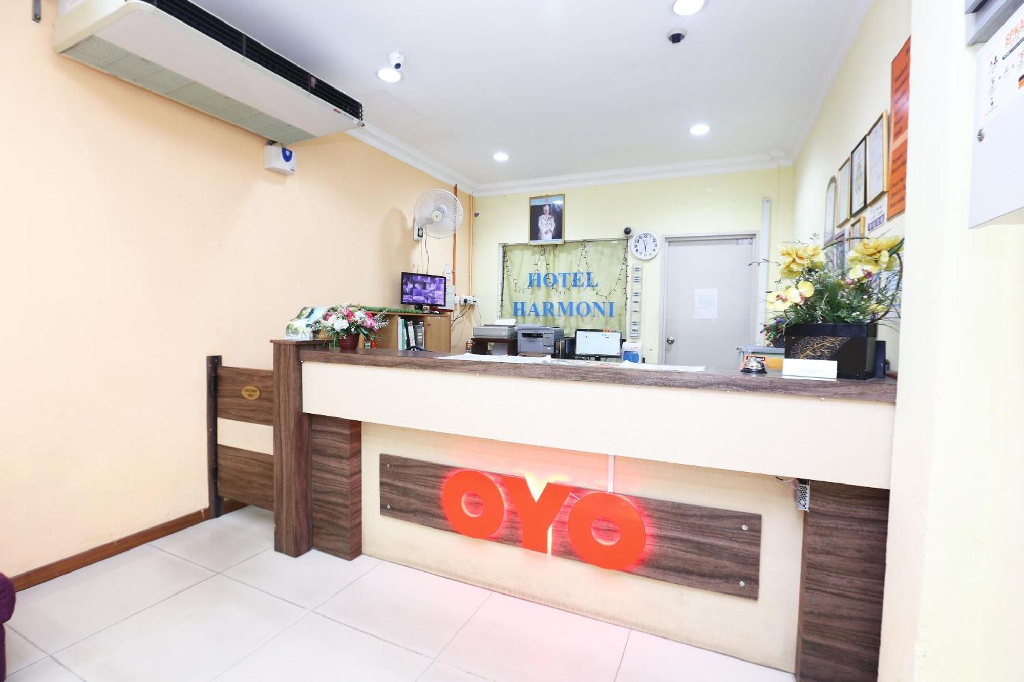 Super Oyo 89651 Harmoni Hotel Kota Bharu Kültér fotó